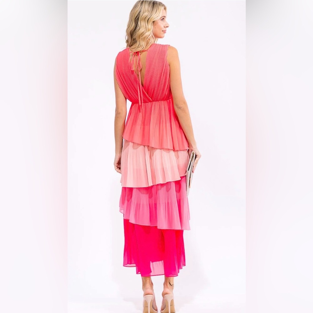 WOMEN'S SLEEVELESS V-NECK RUFFLE TIERED COLORBLOCK MAXI DRESS ( No Large Size) - Picture 3 of 4